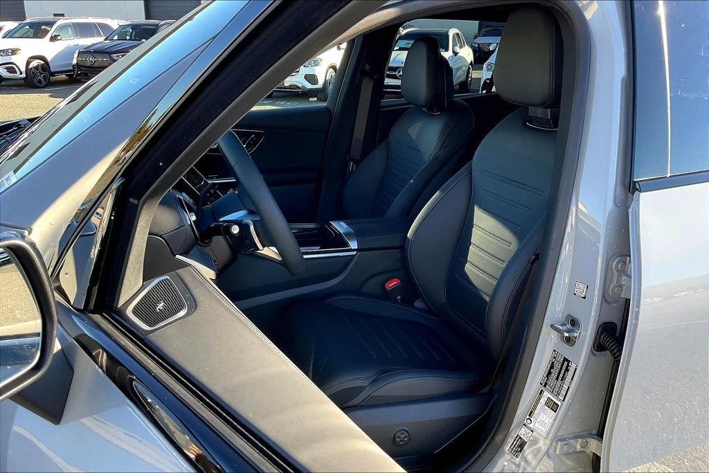 2026 Mercedes-Benz GLC Base - Photo 9