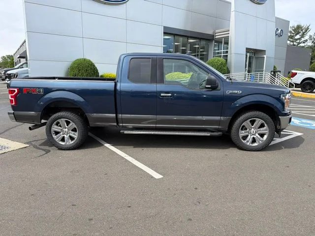Used 2018 Blue Ford XLT image 8