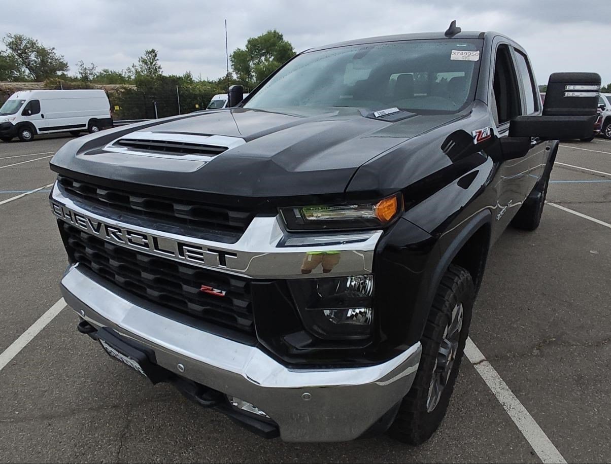 Used 2023 Black Chevrolet LT image 3