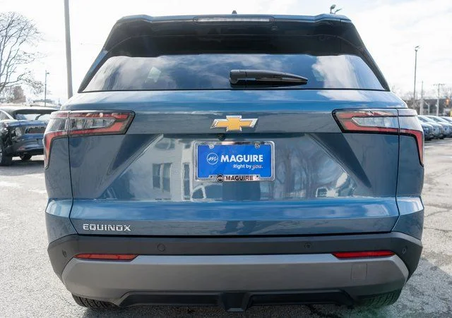Used 2025 Blue Chevrolet LT image 7