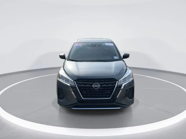 Used 2025 Gray Nissan S image 2