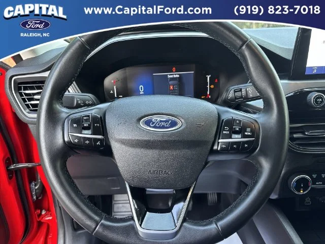 Used 2024 Red Ford Active image 24