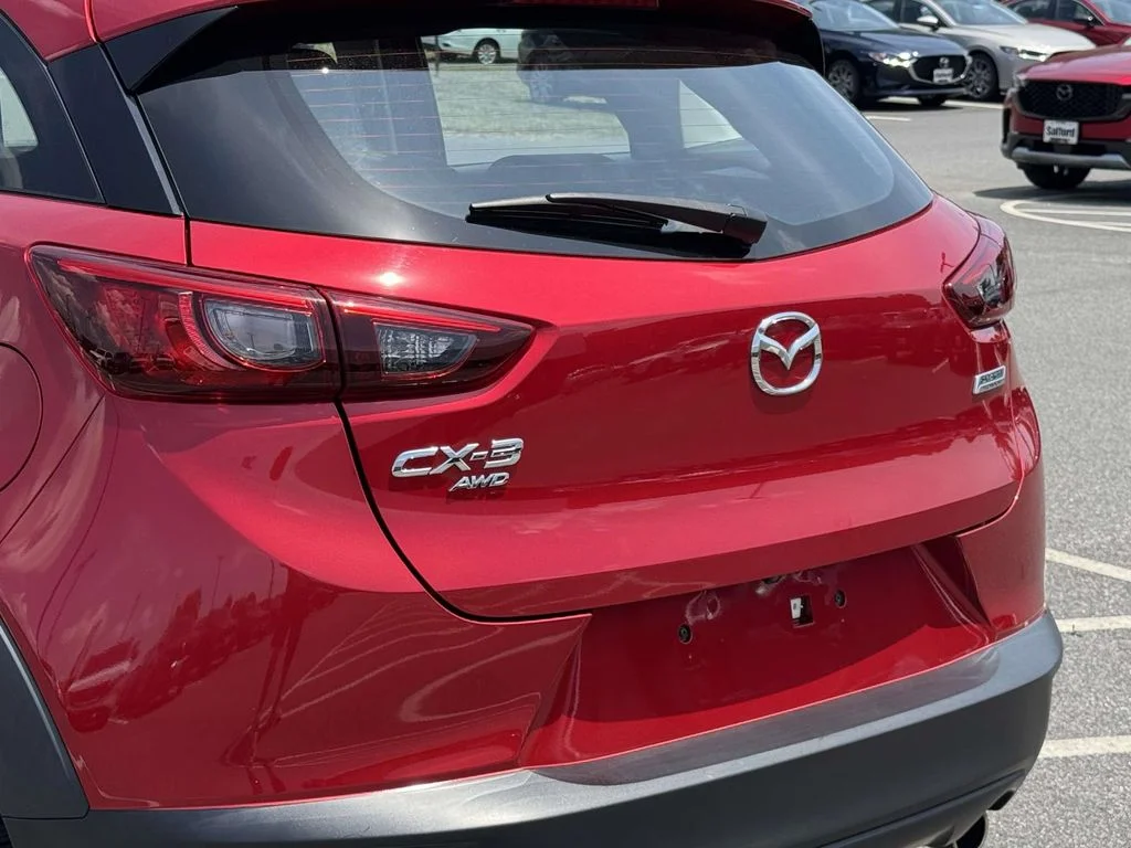 Used 2016 Red Mazda Touring image 10