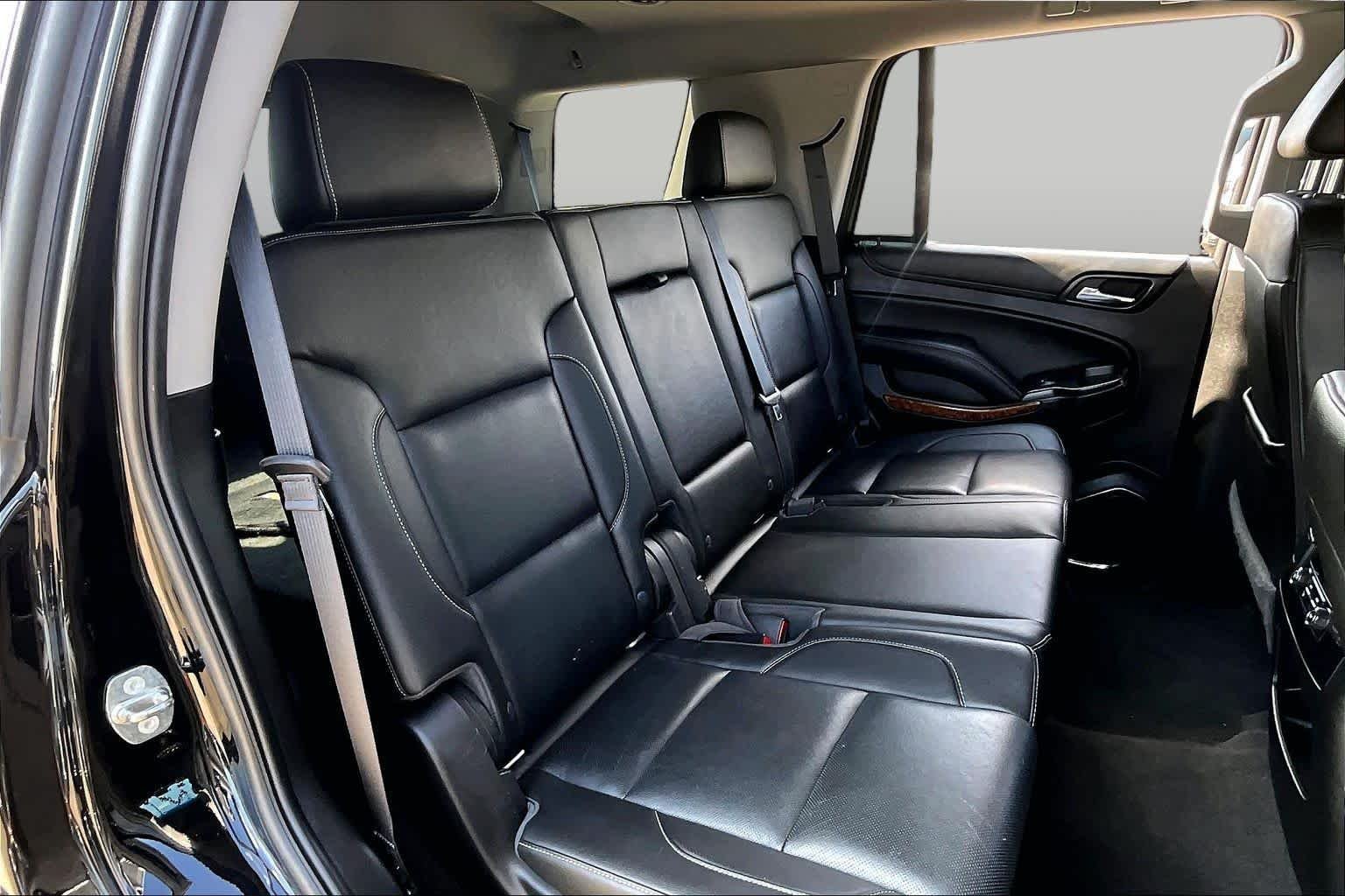 Used 2018 Black Chevrolet Premier image 20