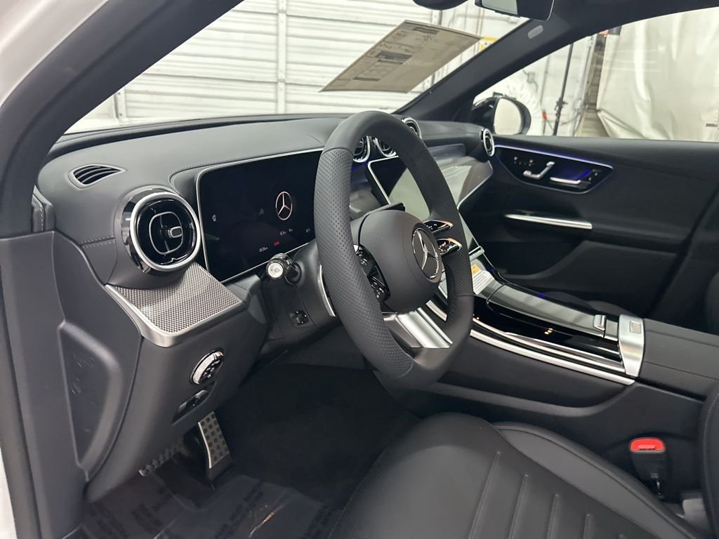 Used 2026 White Mercedes-Benz GLC 300 image 9