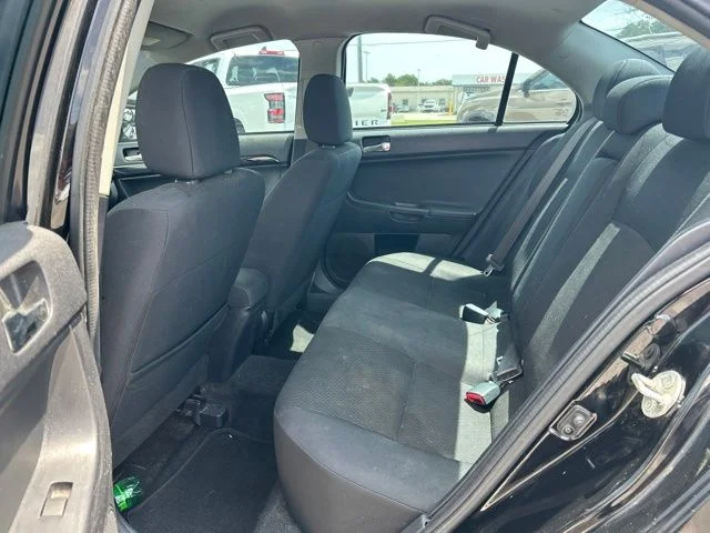 Used 2017 Black Mitsubishi ES image 17