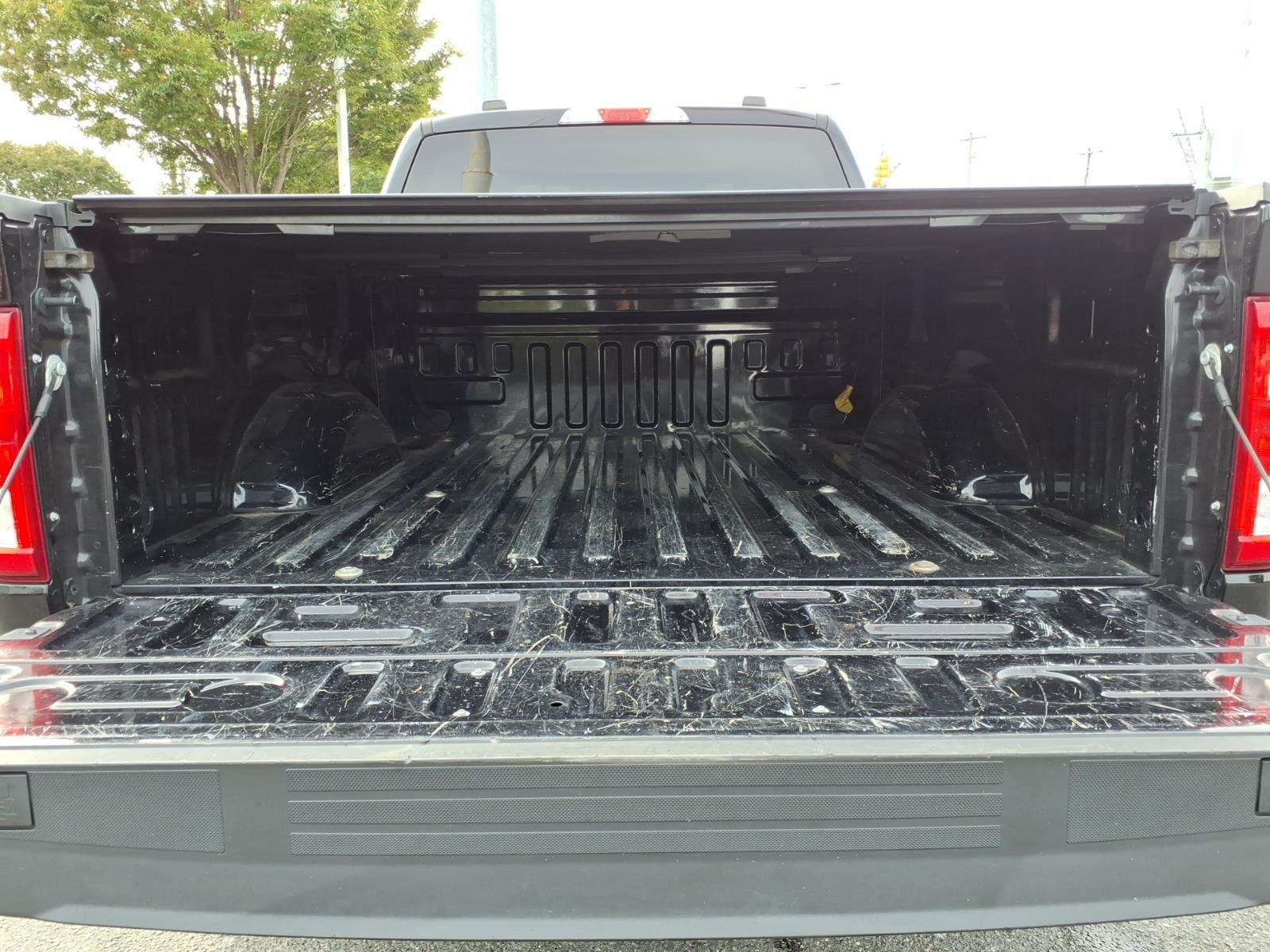 Used 2021 Agate Black Metallic Ford XL image 31