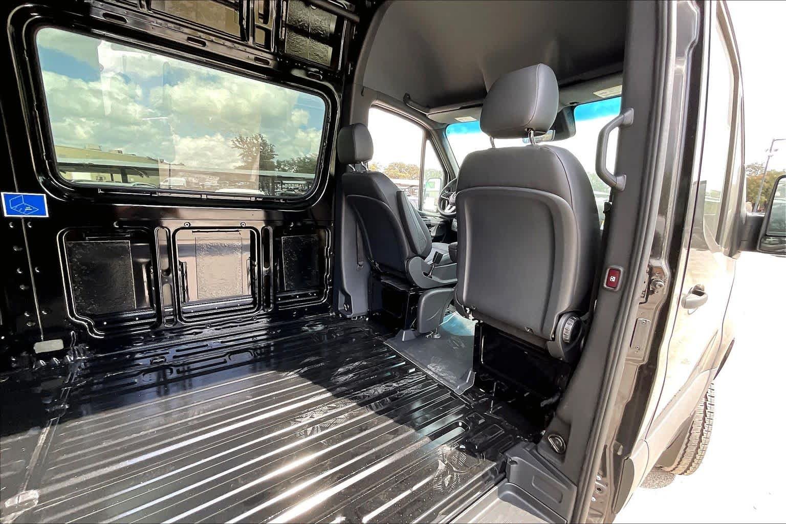 2024 Mercedes-Benz Sprinter Cargo Van Base - Photo 19