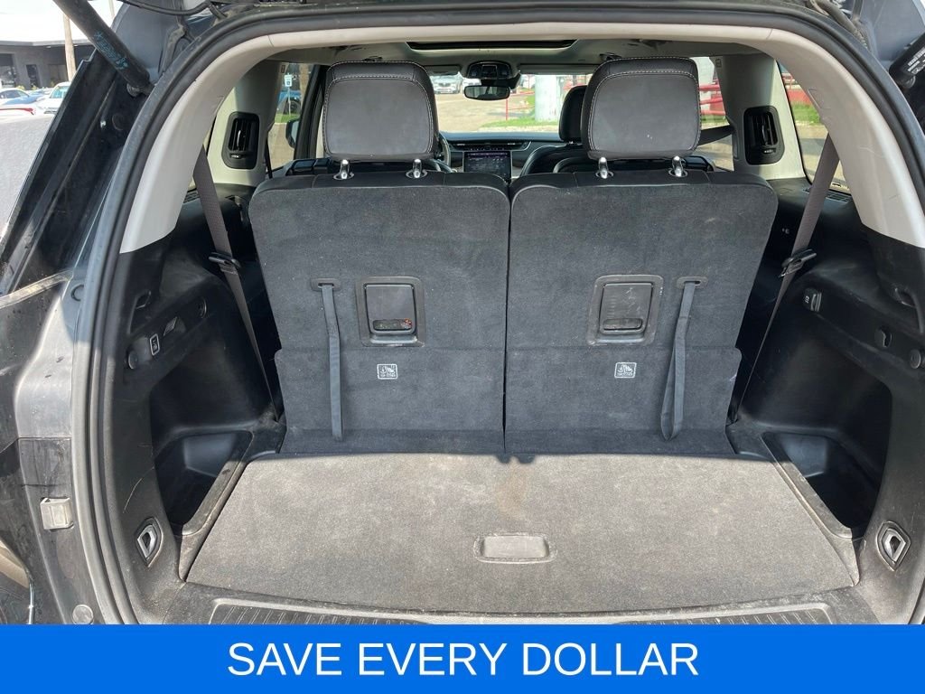 Used 2023 Black Jeep Limited image 6