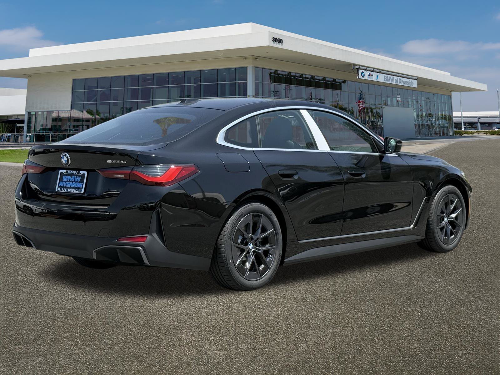 2026 BMW i4 40 - Photo 10