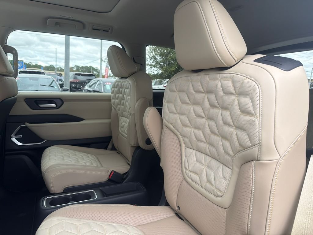 New 2026 Nissan Armada Platinum 4D Sport Utility