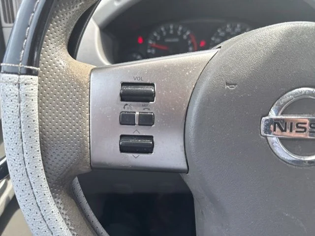 Used 2012 White Nissan SV image 18