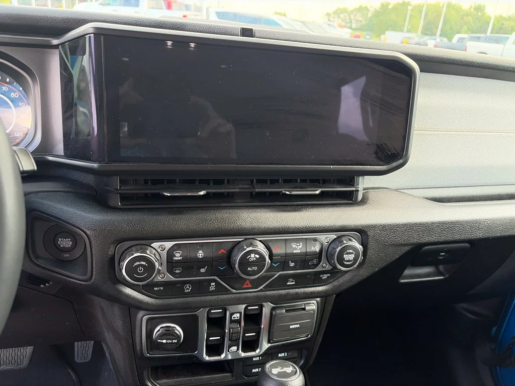 Certified Used 2025 Blue Jeep Sport S image 27