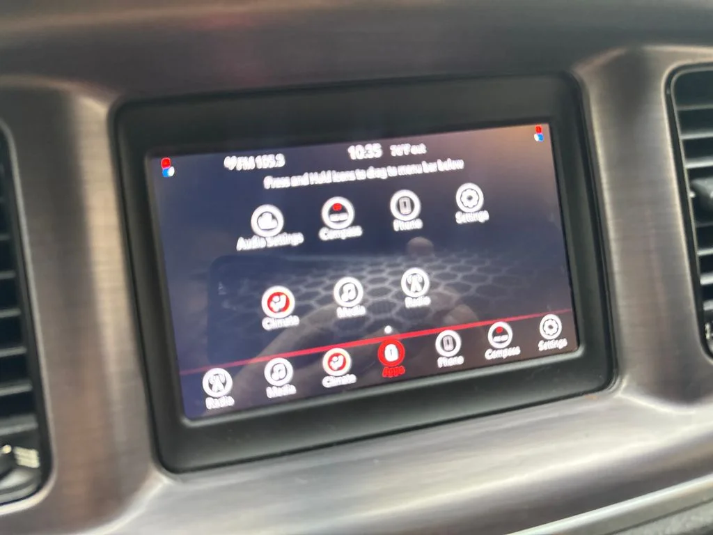 Used 2018 Gray Dodge SXT image 63