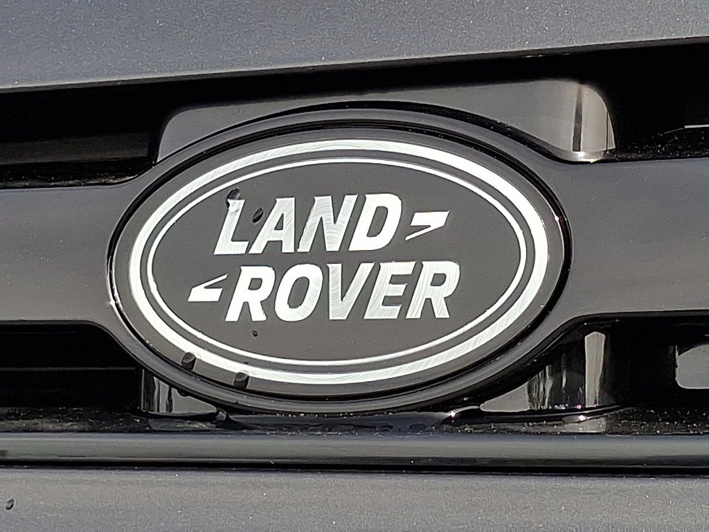 New 2026 Carpathian Grey Land Rover X-Dynamic SE image 19