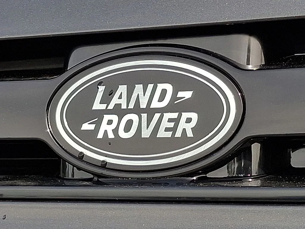 New 2026 Carpathian Grey Land Rover X-Dynamic SE image 19