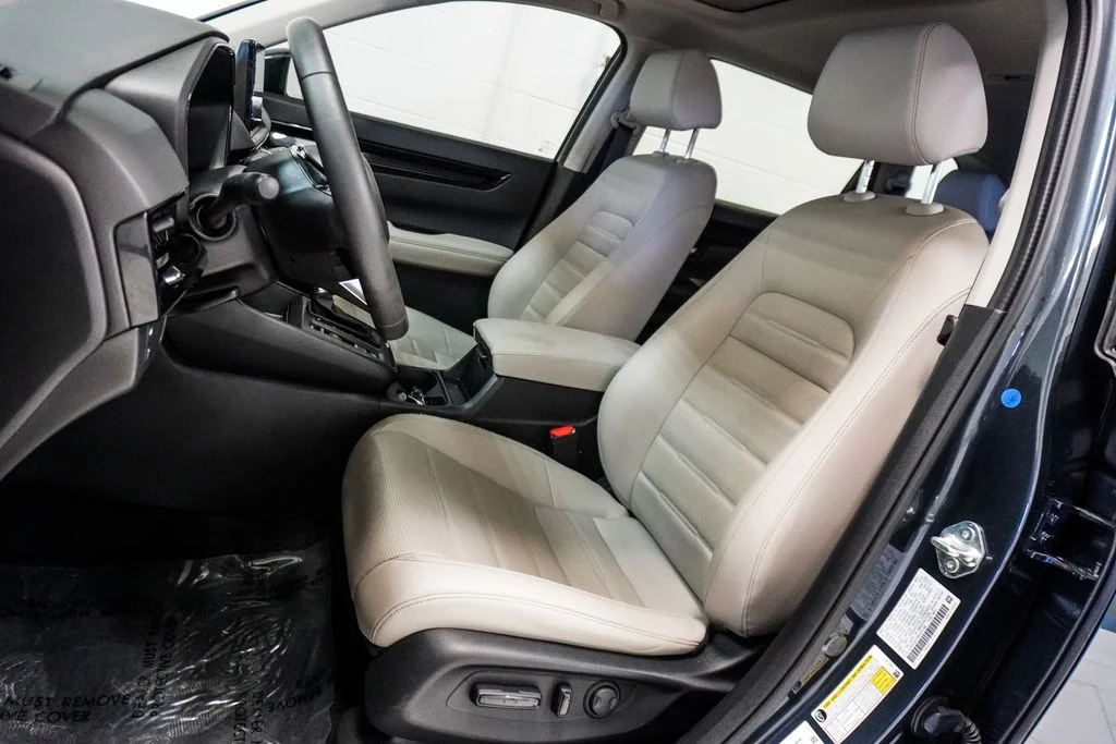 Used 2024 Gray Honda EX-L image 6