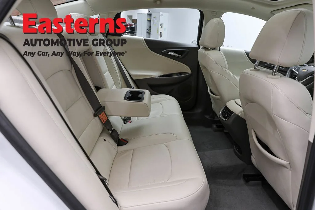 Used 2024 White Chevrolet LT image 25