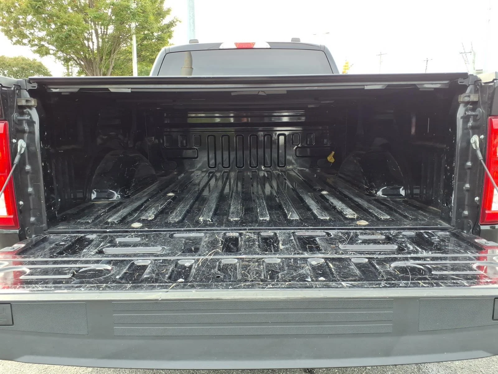 Used 2021 Agate Black Metallic Ford XL image 31