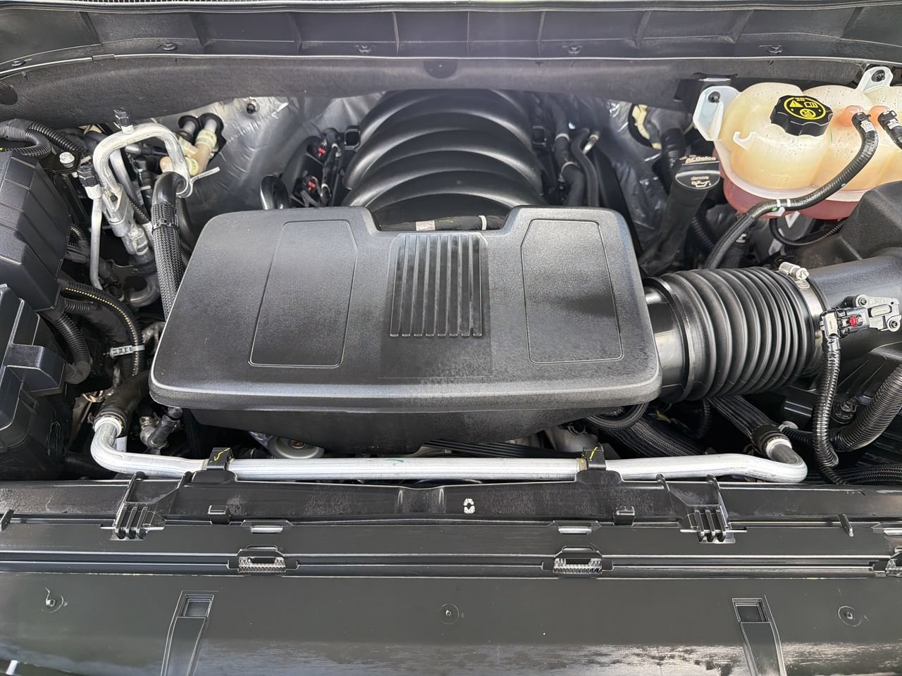 Used 2024 Black Chevrolet High Country image 11