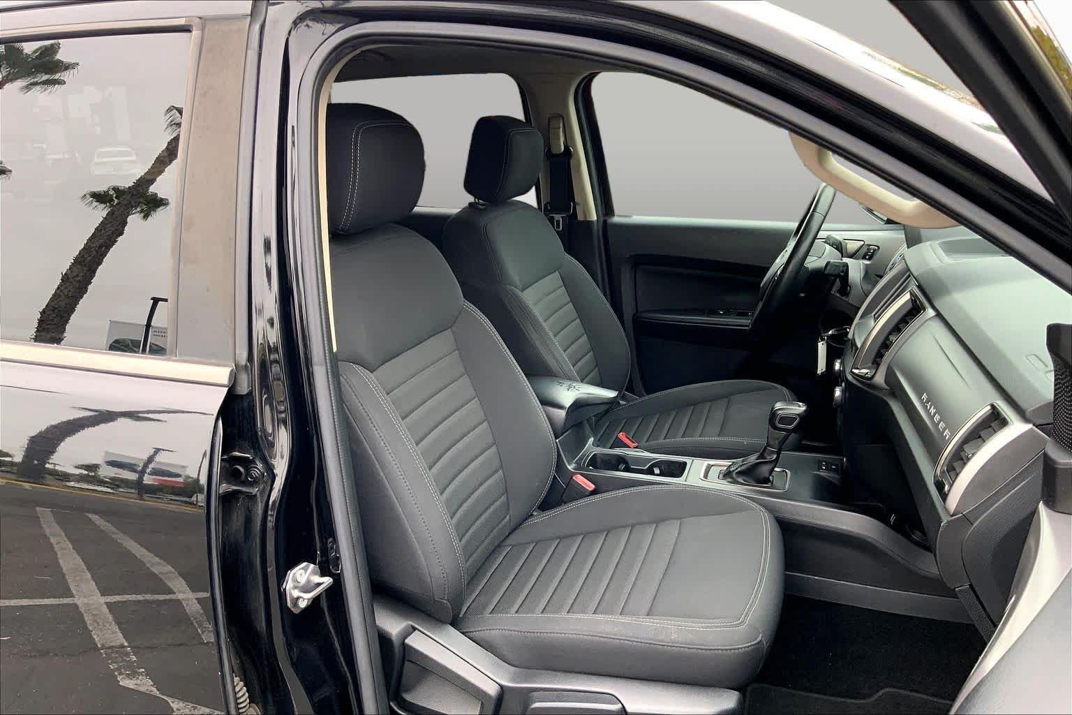 Used 2020 Shadow Black Ford XLT image 8