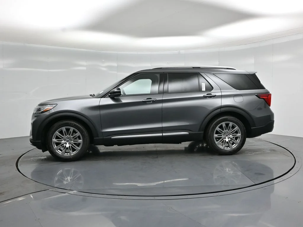 New 2026 Carbonized Gray Metallic Ford Platinum image 29