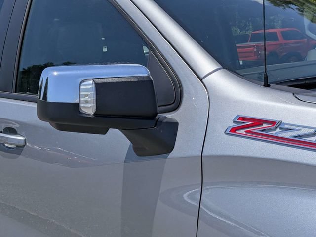 New 2026 Sterling Gray Metallic Chevrolet LT image 11