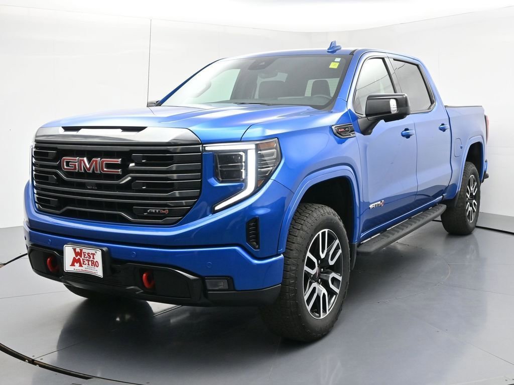 2023 GMC Sierra 4WD Crew Cab Short Box AT4's photo