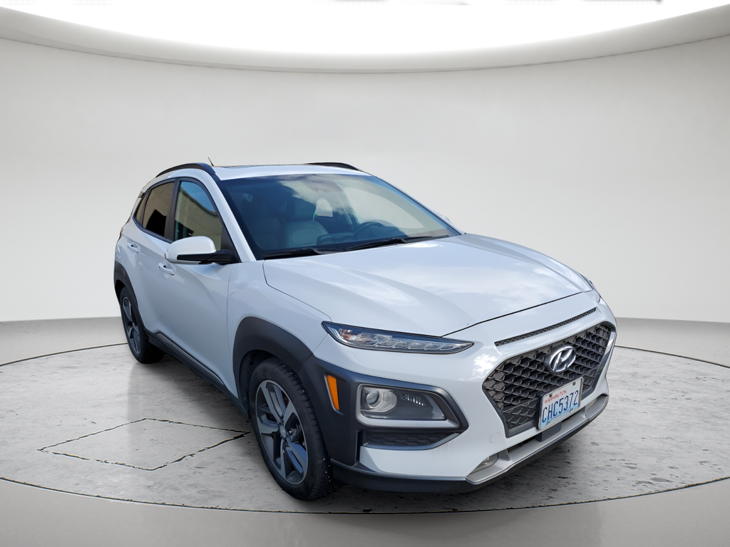 Used 2018 White Hyundai Ultimate image 2