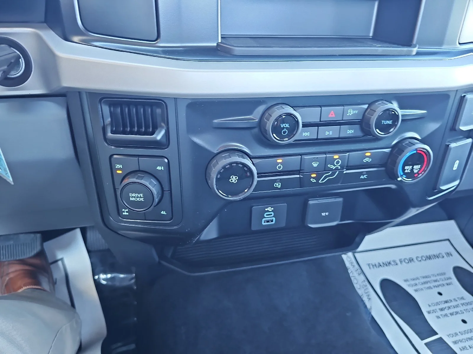 2026 Ford F-250 Super Duty XL - Photo 28