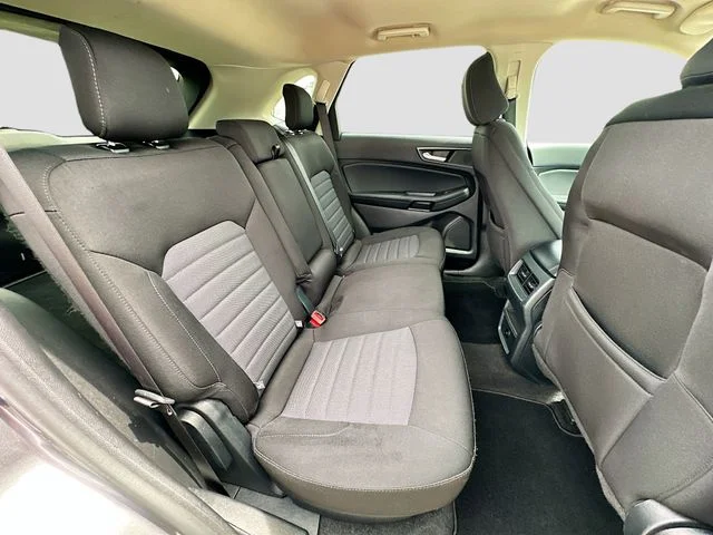 Used 2024 Gray Ford SE image 25