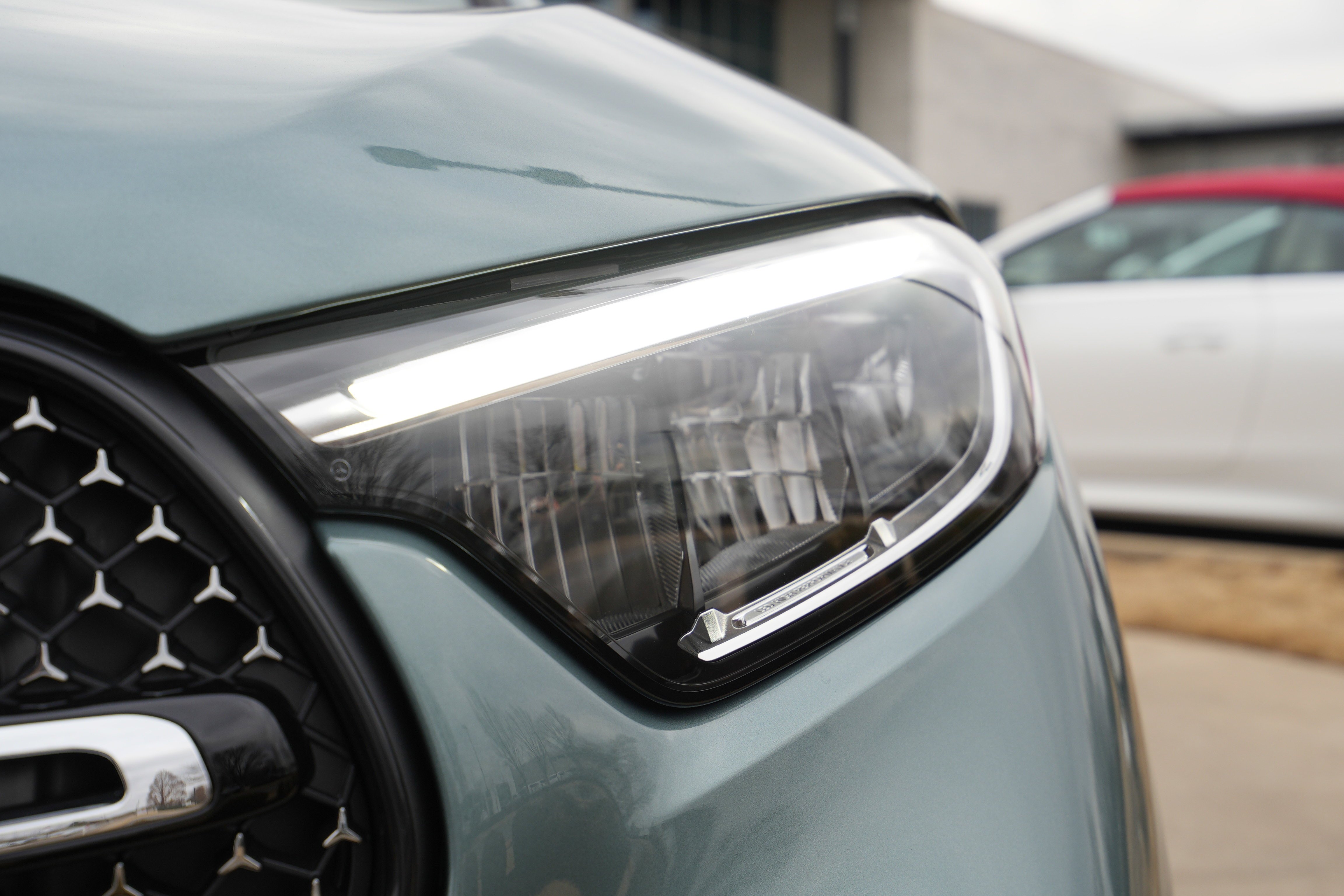 New 2026 Verde Silver Metallic Mercedes-Benz GLC 300 image 11
