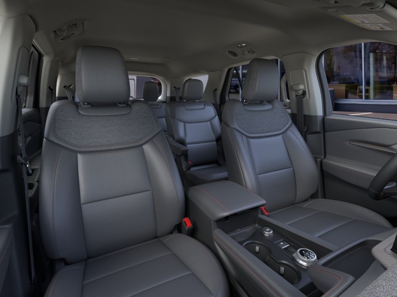 New 2026 Space White Metallic Ford Active image 10