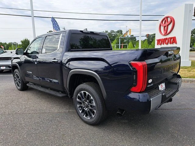 2026 Toyota Tundra Limited - Photo 8