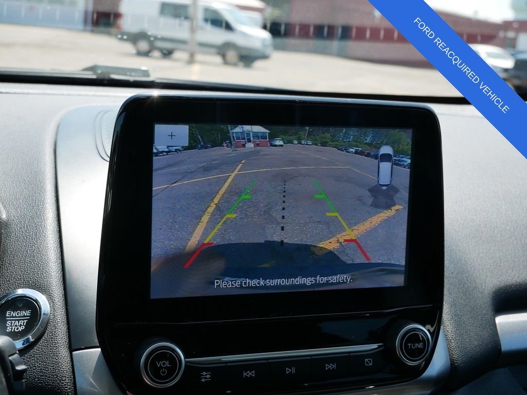 Used 2020 Black Ford SE image 27