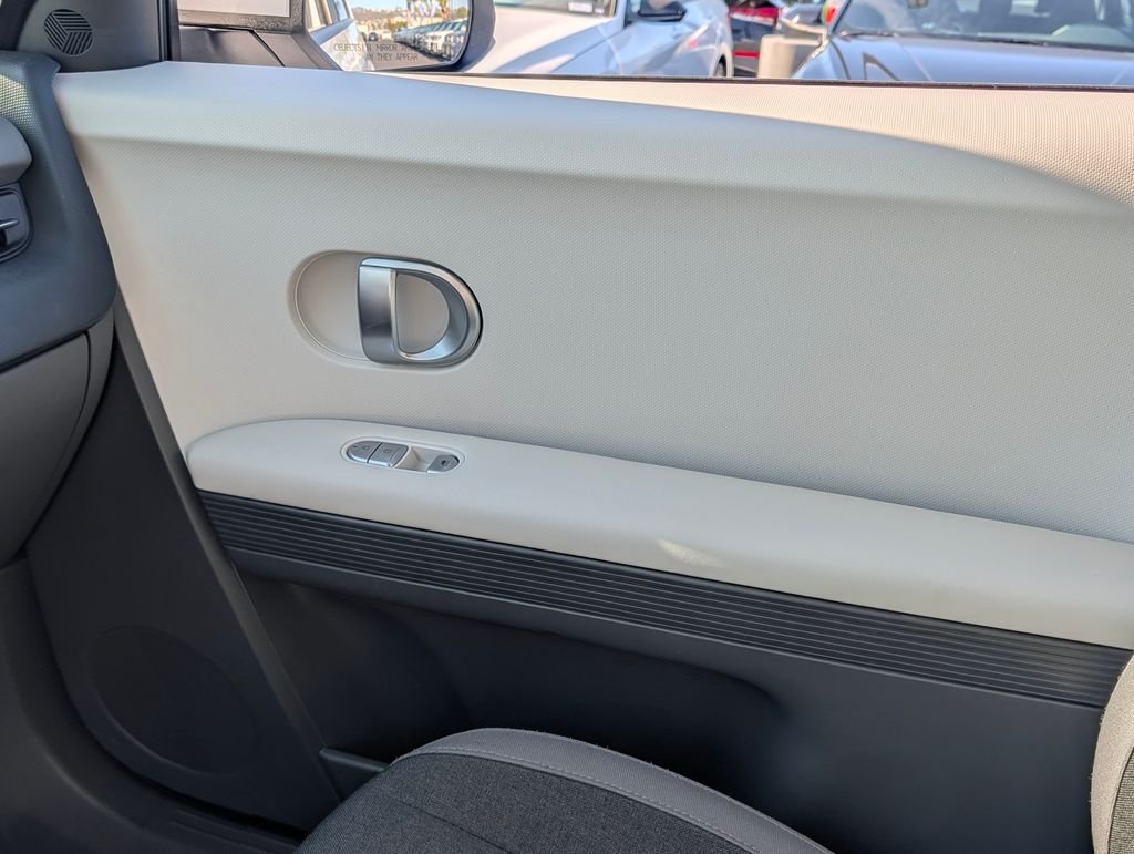 2024 Hyundai IONIQ 5 SEL - Photo 24