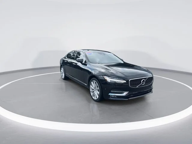 Used 2018 Black Volvo T6 Inscription image 2