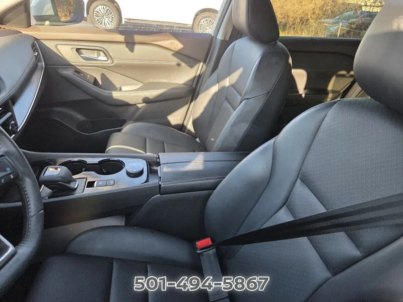 Used 2023 Pearl White NISSAN SV image 7