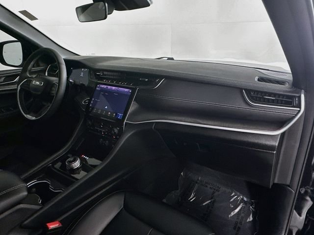 Used 2025 Black Jeep Limited image 28