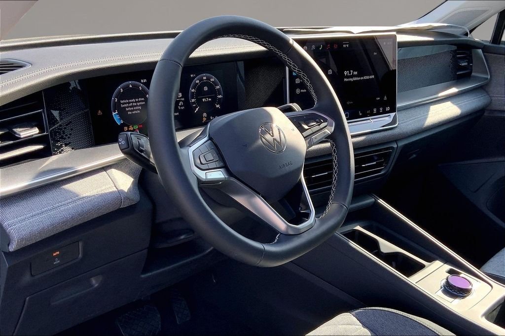 New 2026 Pure White Volkswagen 2.0T S image 7