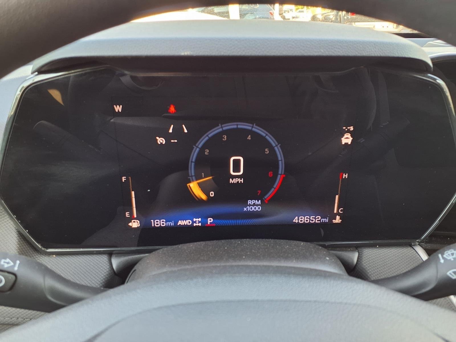 Used 2025 Sterling Gray Metallic Chevrolet LT image 23