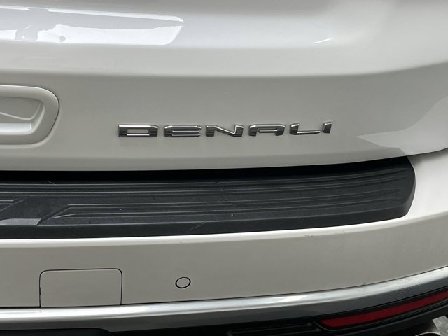 Used 2024 White Frost Tricoat GMC Denali image 37