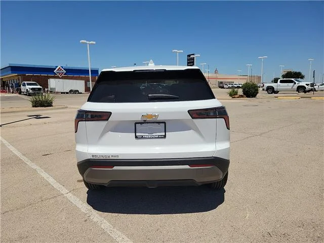 Used 2026 Summit White Chevrolet LT All-Wheel Drive image 3