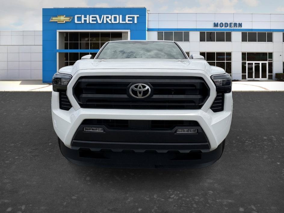 Used 2024 Ice Toyota SR5 image 6
