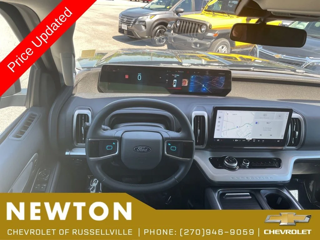 Used 2025 Black Ford Active image 22