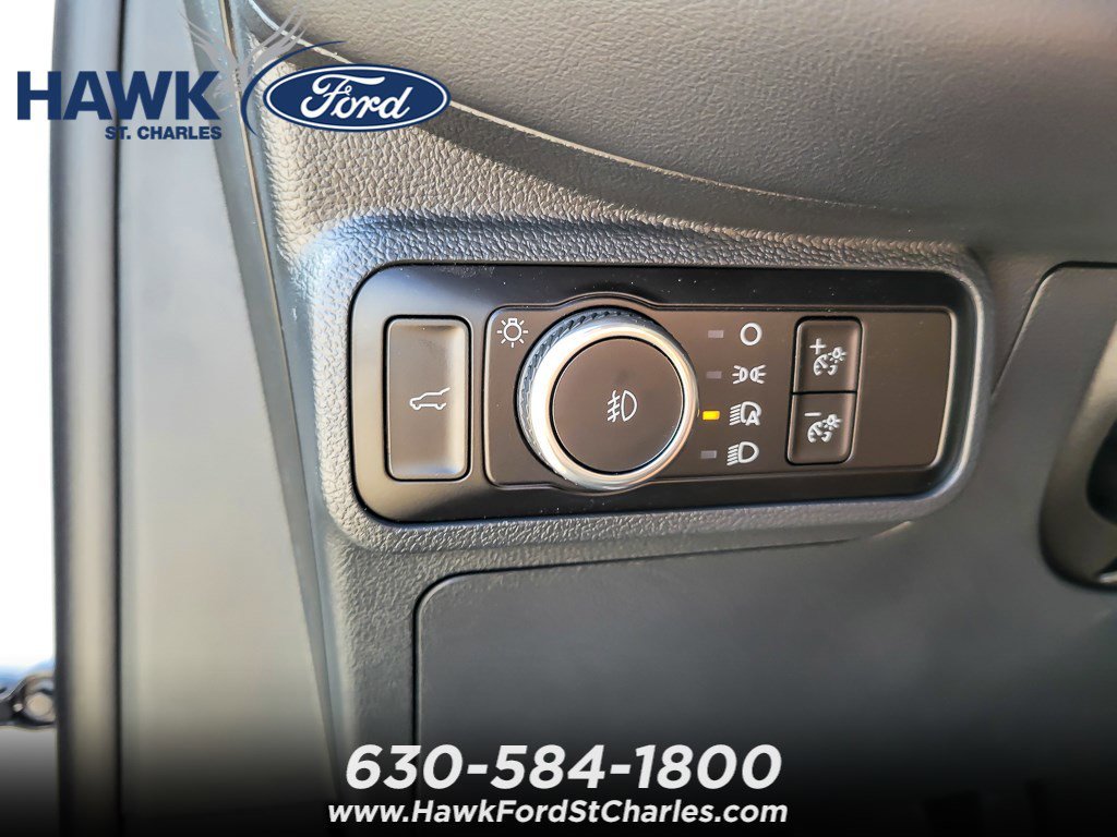New 2026 Space White Metallic Ford Tremor® image 20