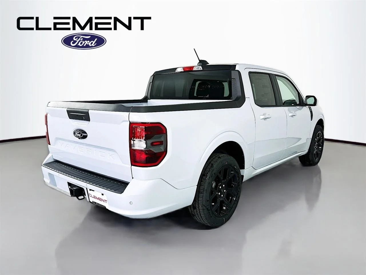 New 2026 Space White Metallic Ford Lobo™ image 38