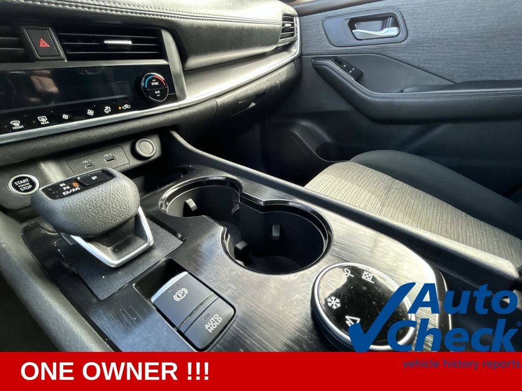 Used 2023 Black Nissan SV image 30