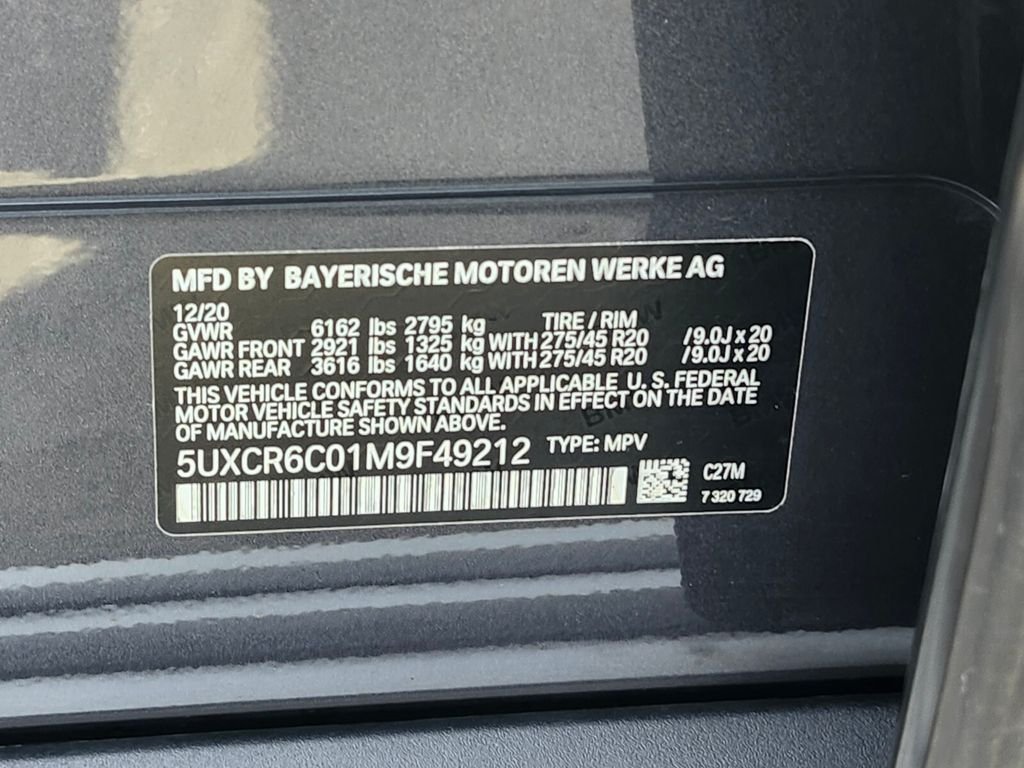 Used 2021 Gray BMW xDrive40i image 34