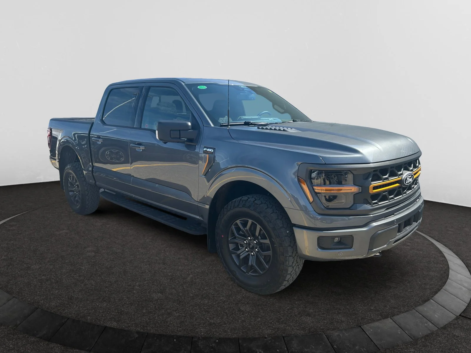 New 2026 Carbonized Grey Metallic Ford Tremor image 7